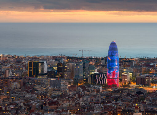 Barcelona toma la delantera en Europa con soluciones locales a la crisis de vivienda