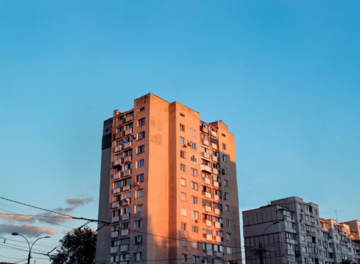 Solo una cuarta parte de los impuestos de vivienda se reinvierte en Catalunya