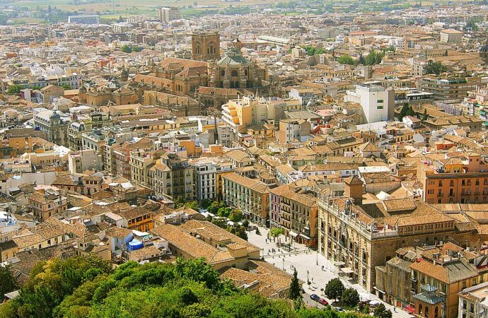 Granada activa 565 unidades de vivienda protegida