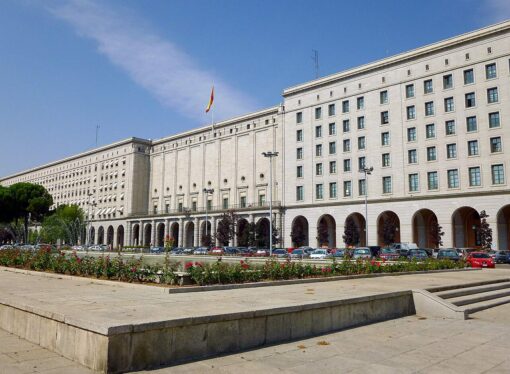 La compraventa de vivienda superó las 750.000 operaciones en 2025